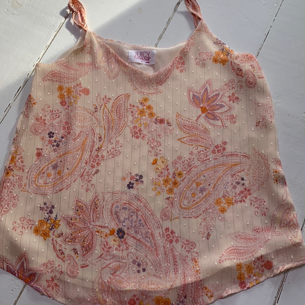 BOUTIQUE DRESSY TANK TOP. SMALL.